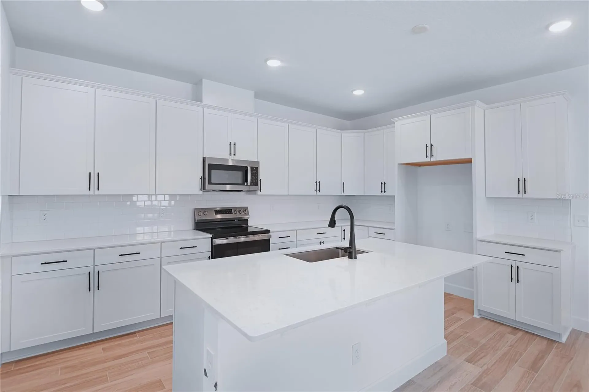 4235 Sawtooth Court Tavares FL 32778
