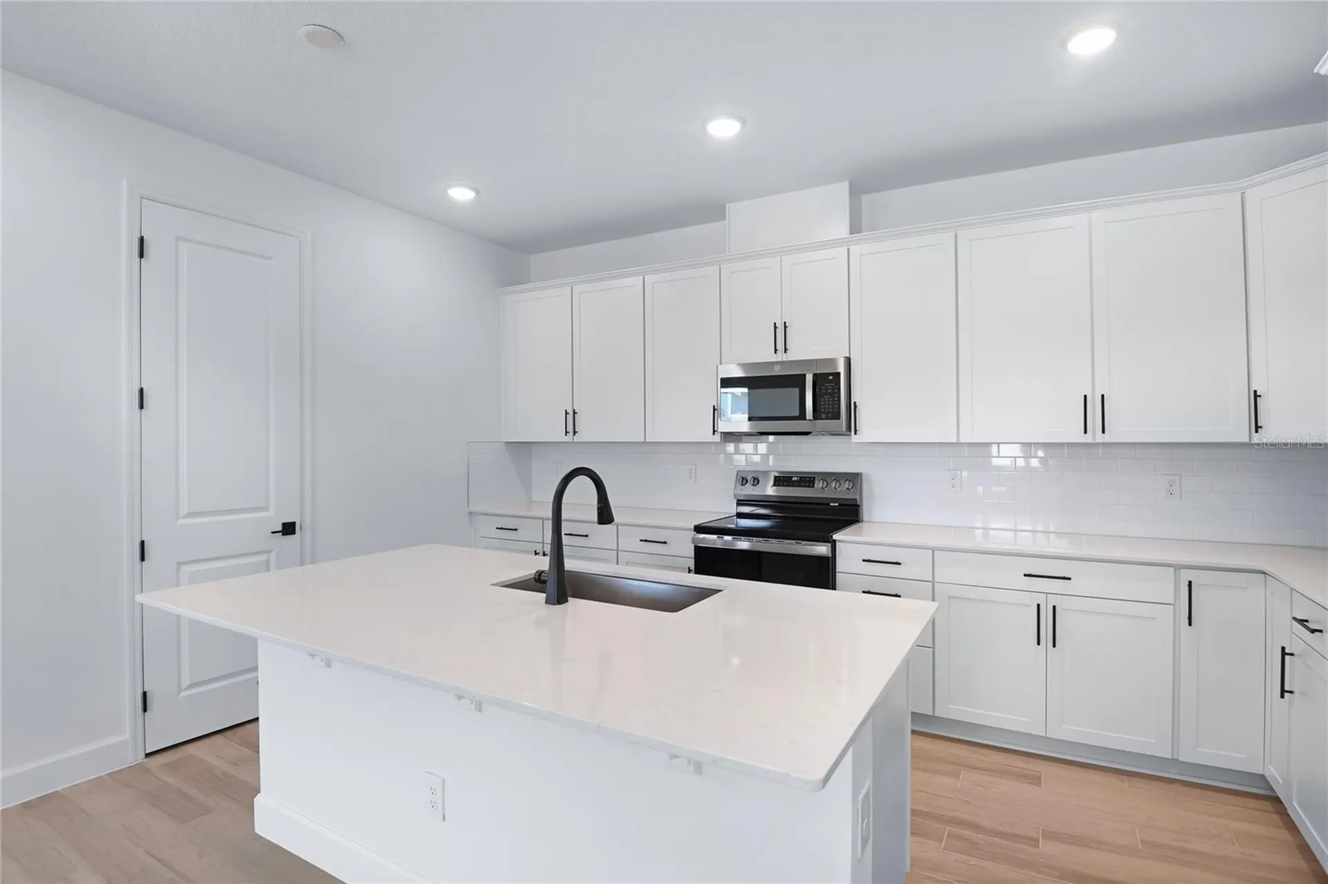 4235 Sawtooth Court Tavares FL 32778