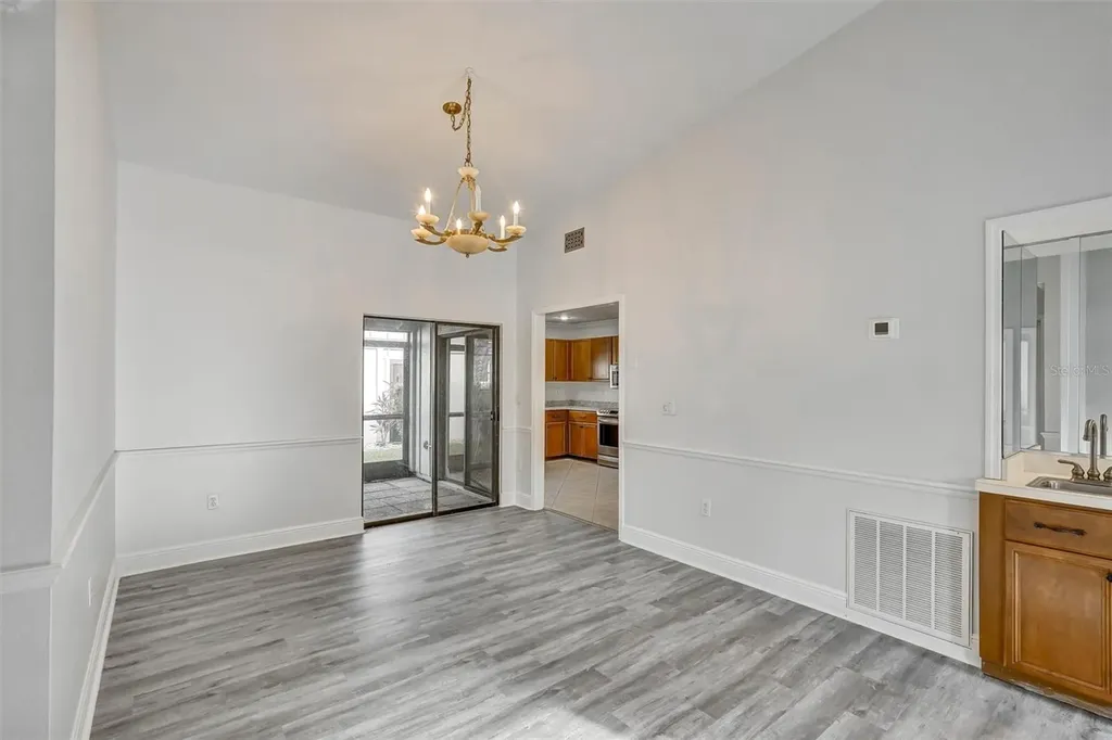7861 Pine Trace Drive Sarasota FL 34243