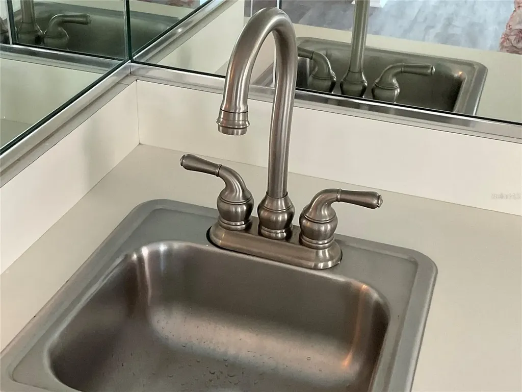 7861 Pine Trace Drive Sarasota FL 34243