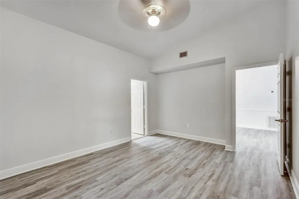 7861 Pine Trace Drive Sarasota FL 34243