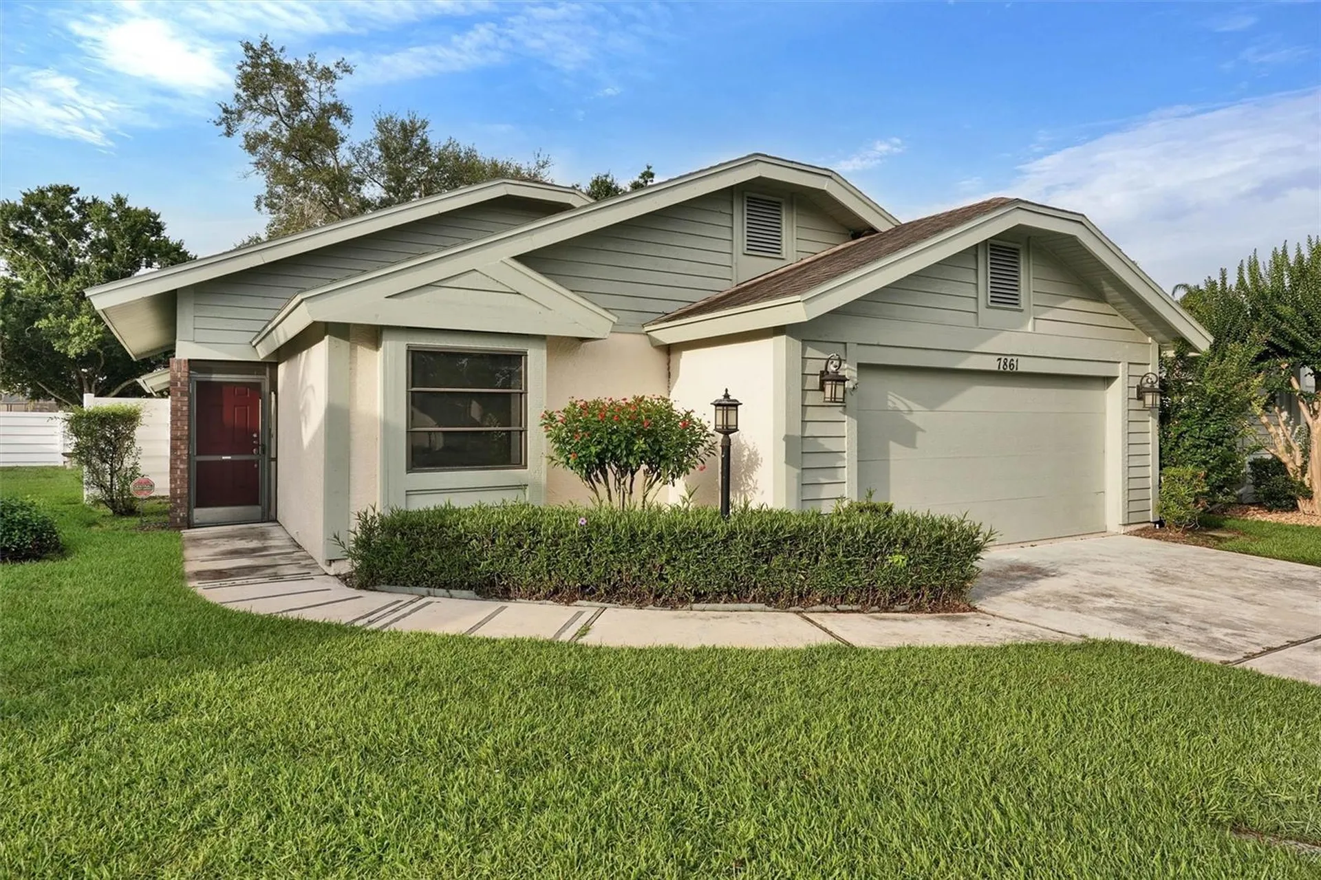 7861 Pine Trace Drive Sarasota FL 34243
