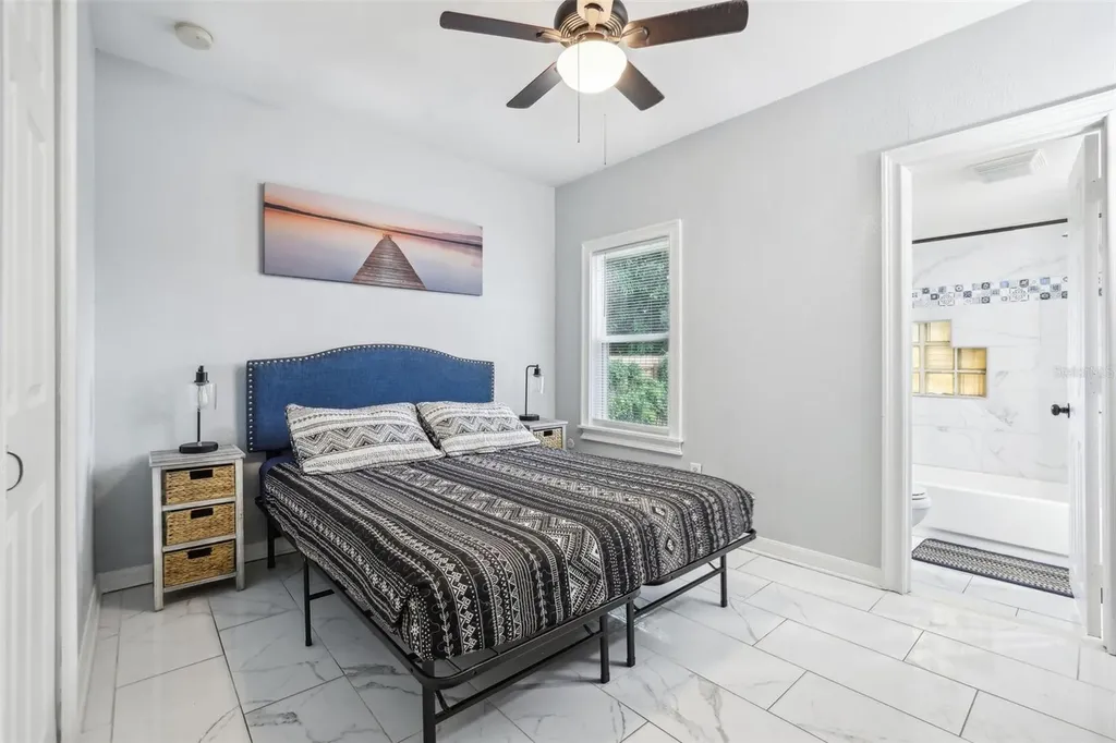 1815 Larkin Avenue Orlando FL 32812