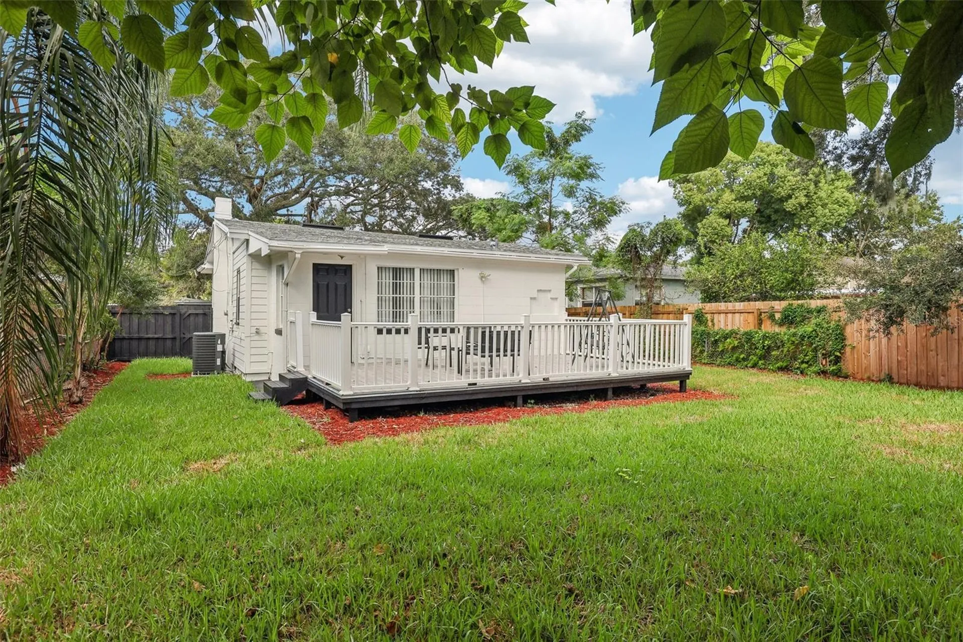 1815 Larkin Avenue Orlando FL 32812