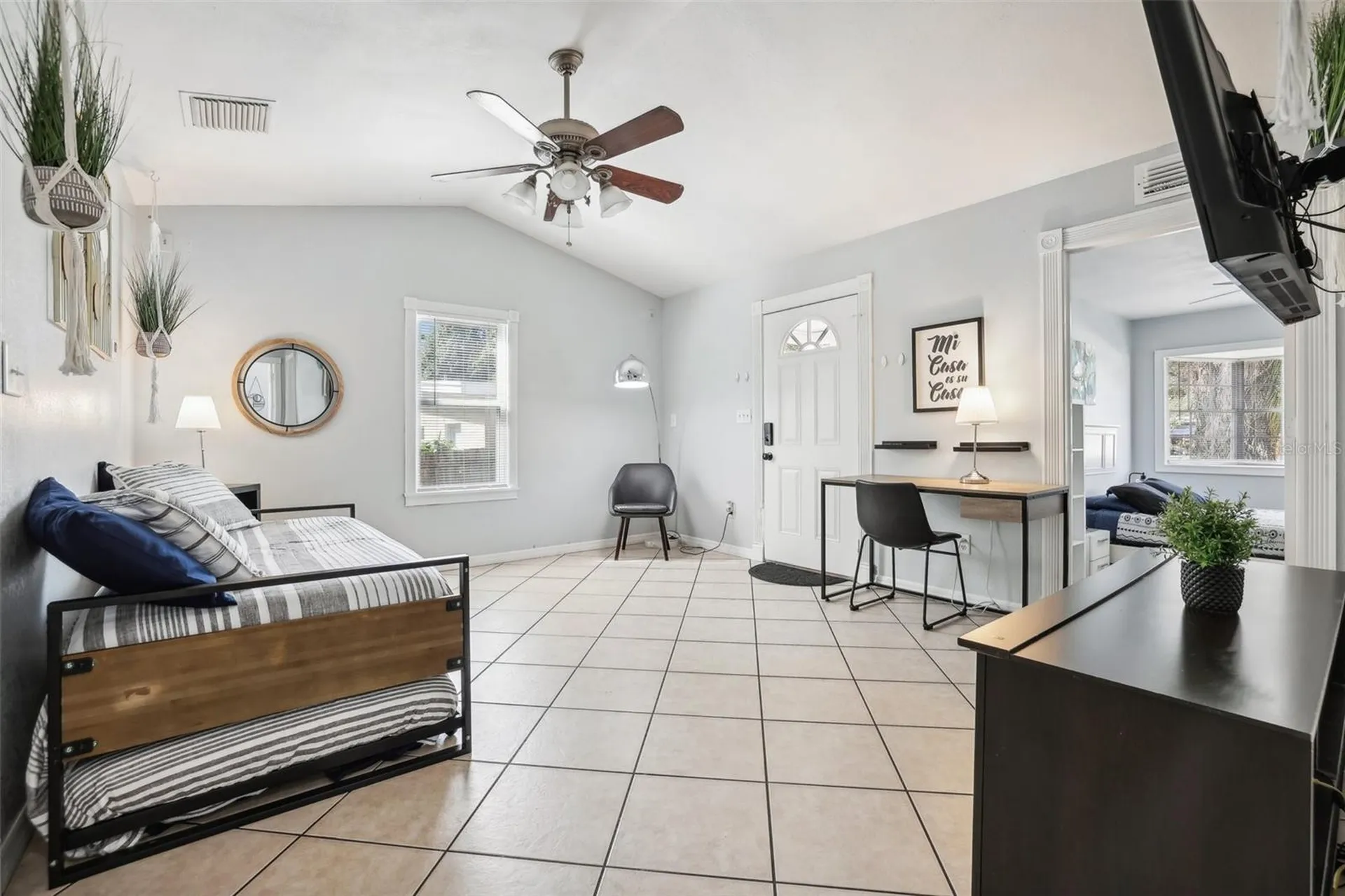 1815 Larkin Avenue Orlando FL 32812