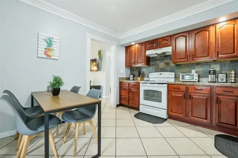 1815 Larkin Avenue Orlando FL 32812