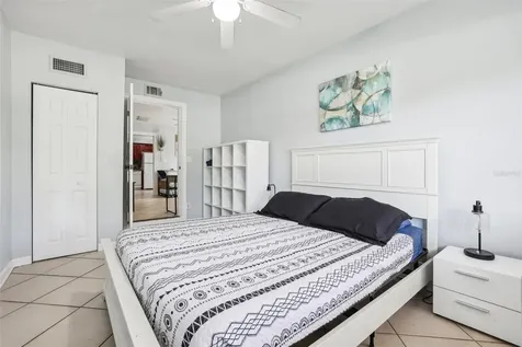 1815 Larkin Avenue Orlando FL 32812
