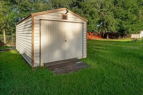 16020 SE 90th Court Summerfield FL 34491