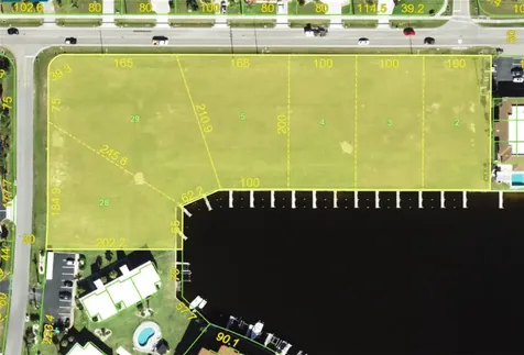 1323/1301 Aqui Esta Drive Punta Gorda FL 33950