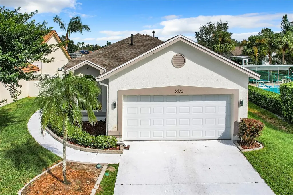 5715 Parkview Lake Drive Orlando FL 32821