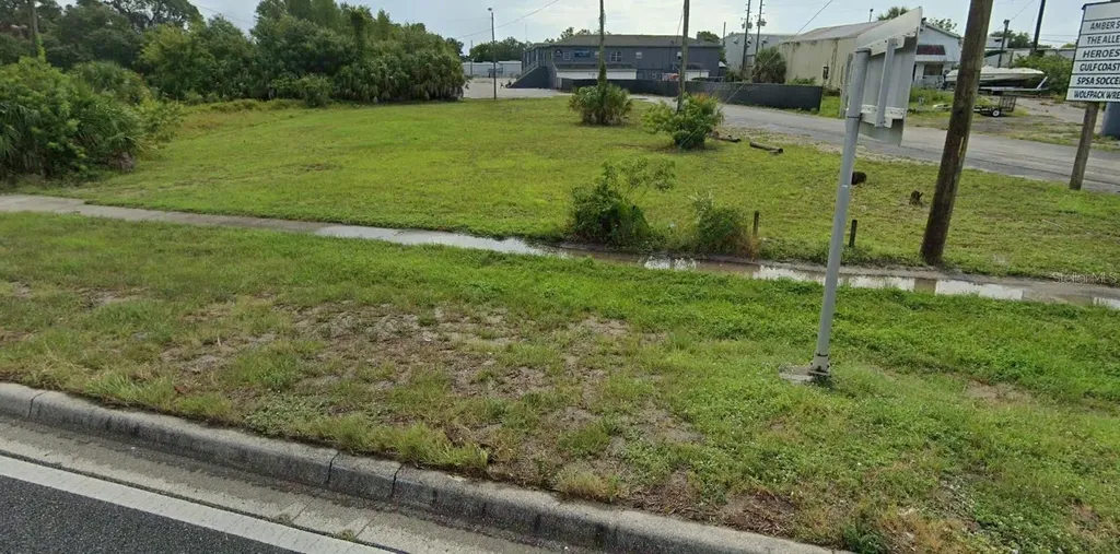 8900 Us 19 Highway Port Richey FL 34668