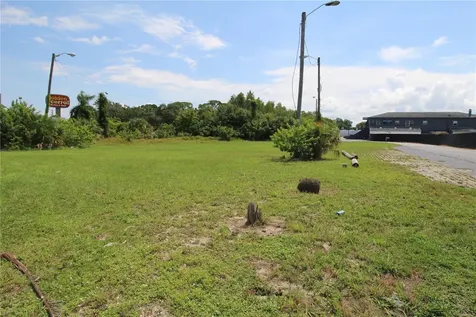 8900 Us 19 Highway Port Richey FL 34668