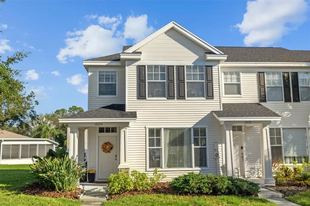 12274 Country White Circle Tampa FL 33635