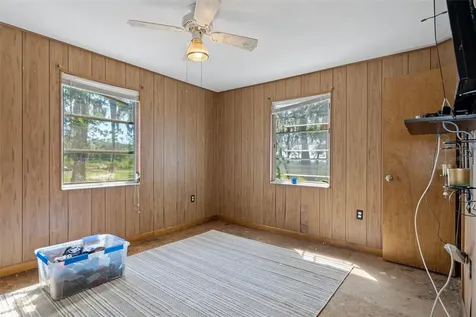 8812 Camp Lane Hudson FL 34667