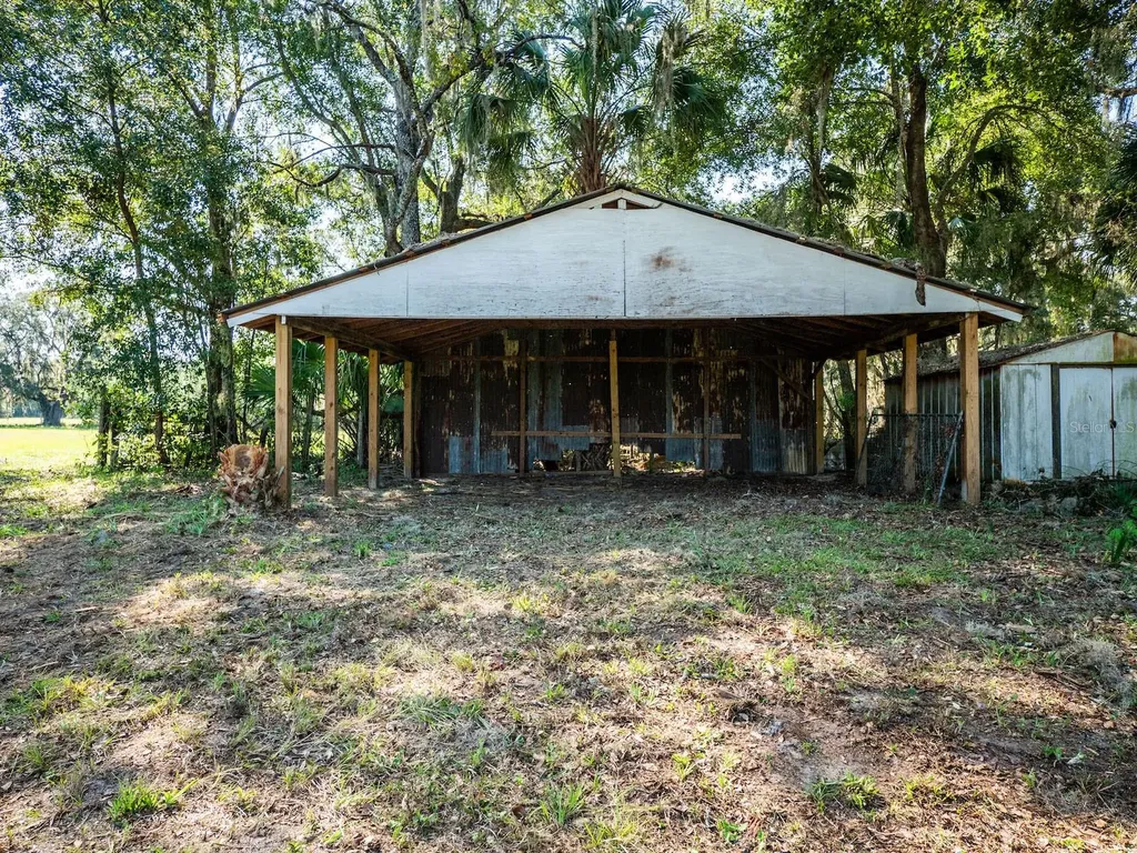 12146 E Highway 318 Fort Mc Coy FL 32134