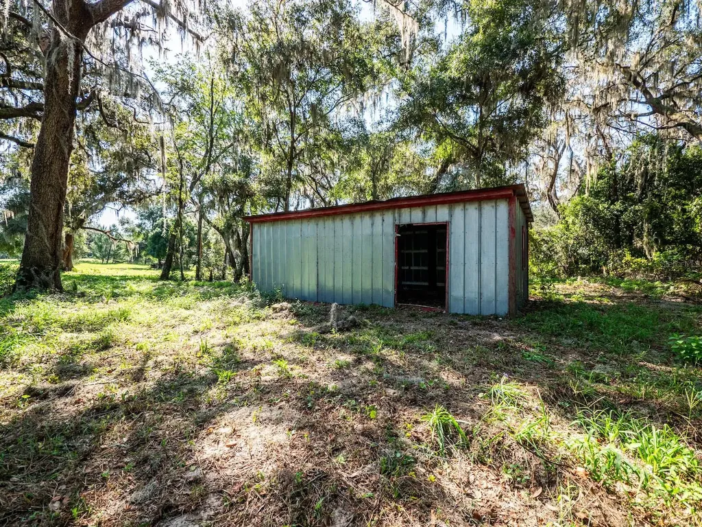 12146 E Highway 318 Fort Mc Coy FL 32134