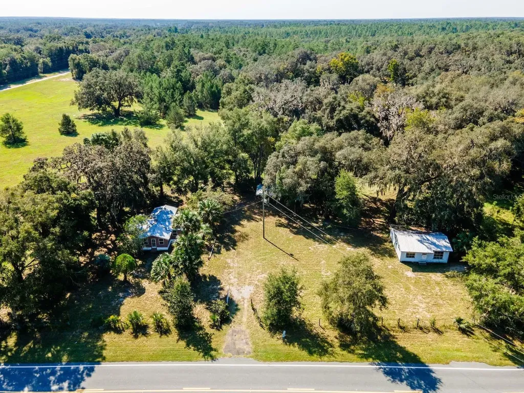 12146 E Highway 318 Fort Mc Coy FL 32134