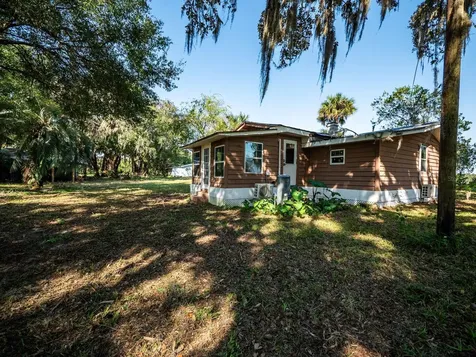 12146 E Highway 318 Fort Mc Coy FL 32134