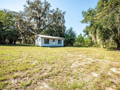 12146 E Highway 318 Fort Mc Coy FL 32134