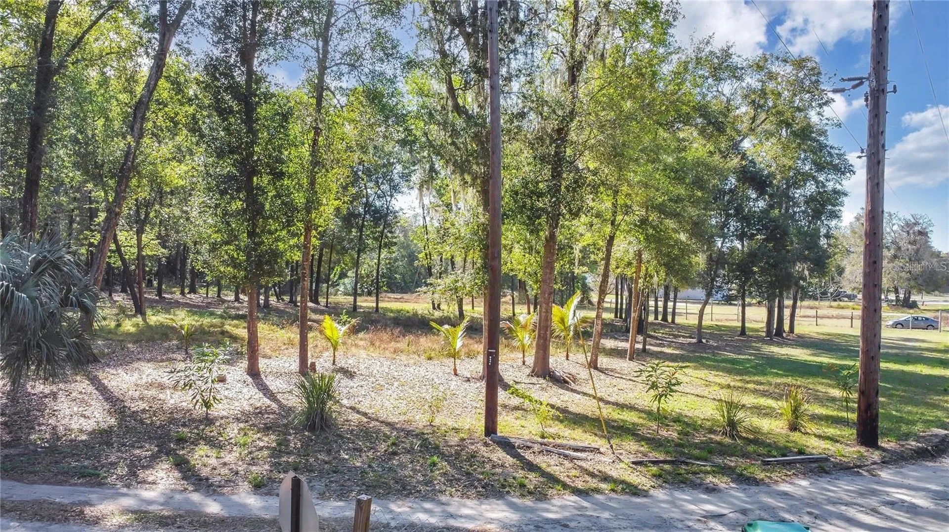 608 E 13th Street Apopka FL 32703