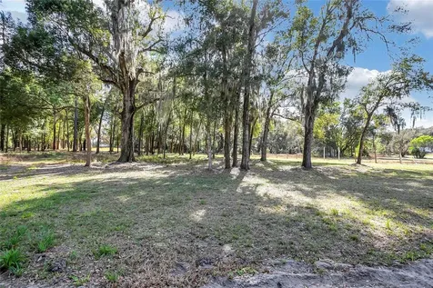 608 E 13th Street Apopka FL 32703