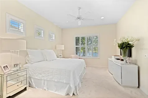 12121 Thornhill Court Lakewood Ranch FL 34202