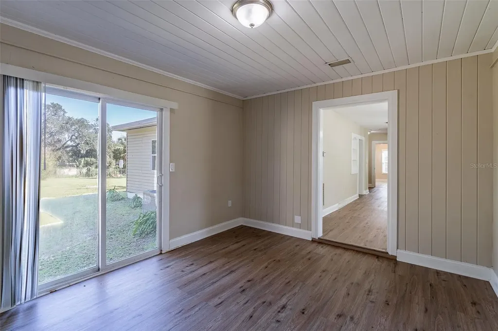 112 S Moss Street Leesburg FL 34748