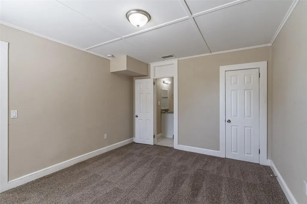 112 S Moss Street Leesburg FL 34748