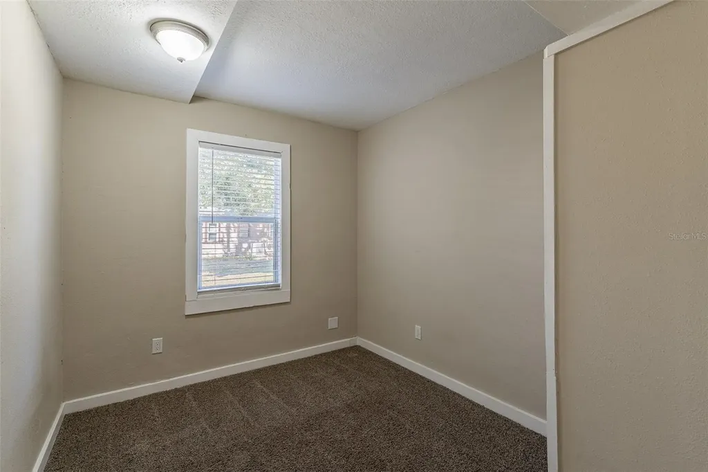 112 S Moss Street Leesburg FL 34748