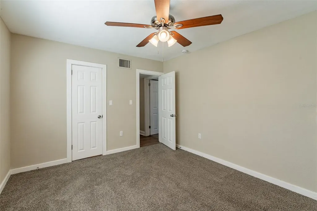 112 S Moss Street Leesburg FL 34748