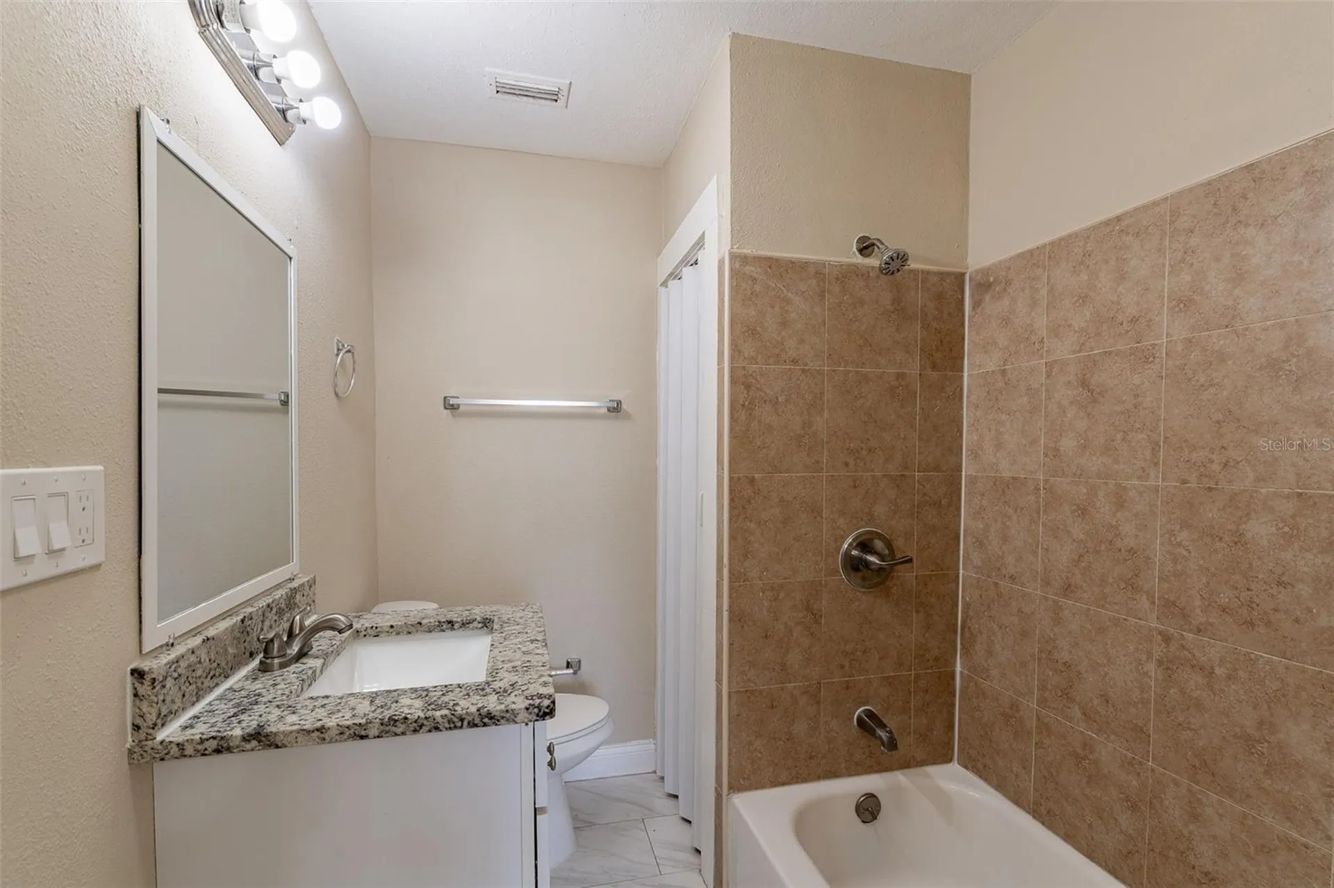 112 S Moss Street Leesburg FL 34748