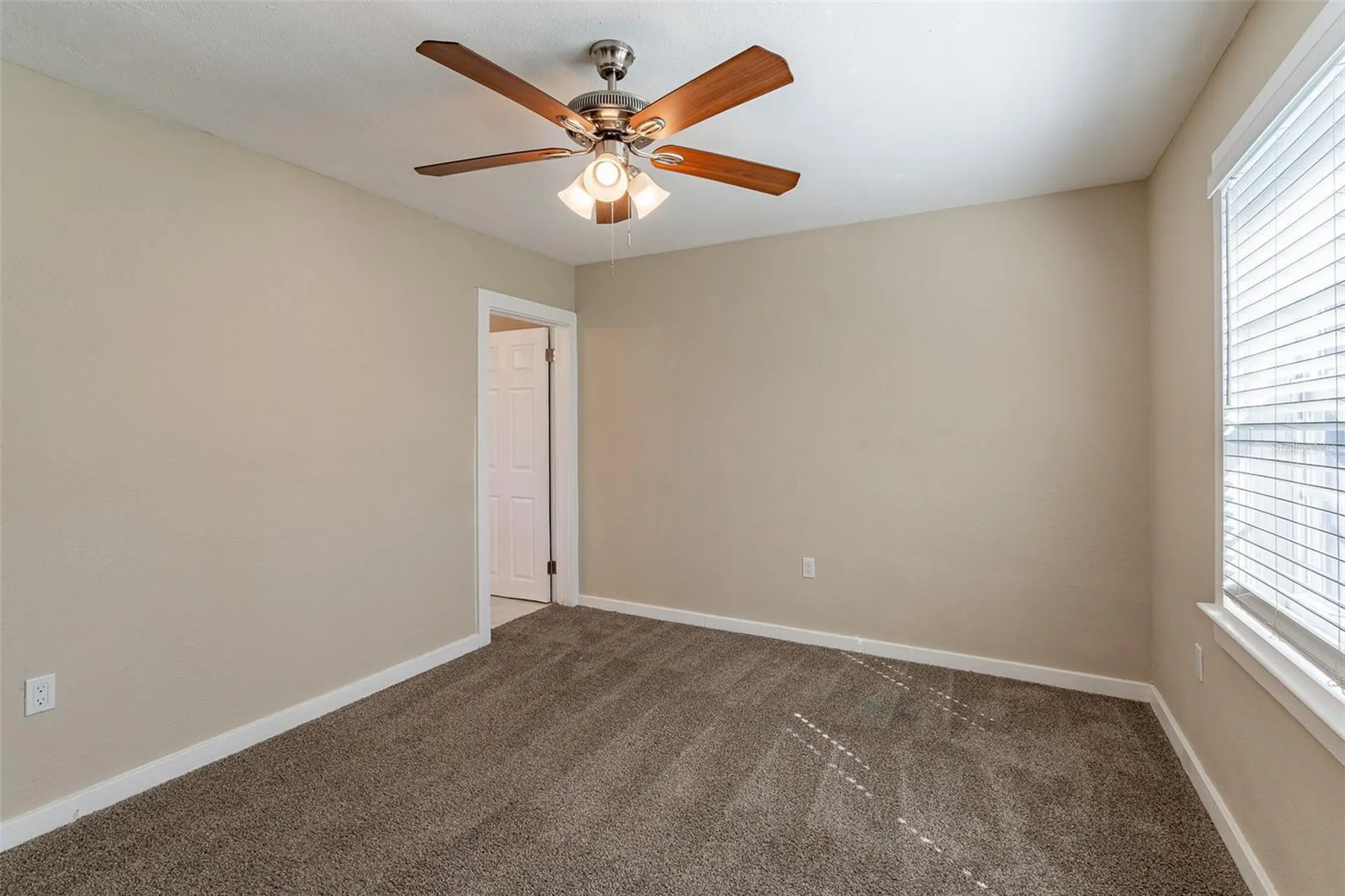 112 S Moss Street Leesburg FL 34748
