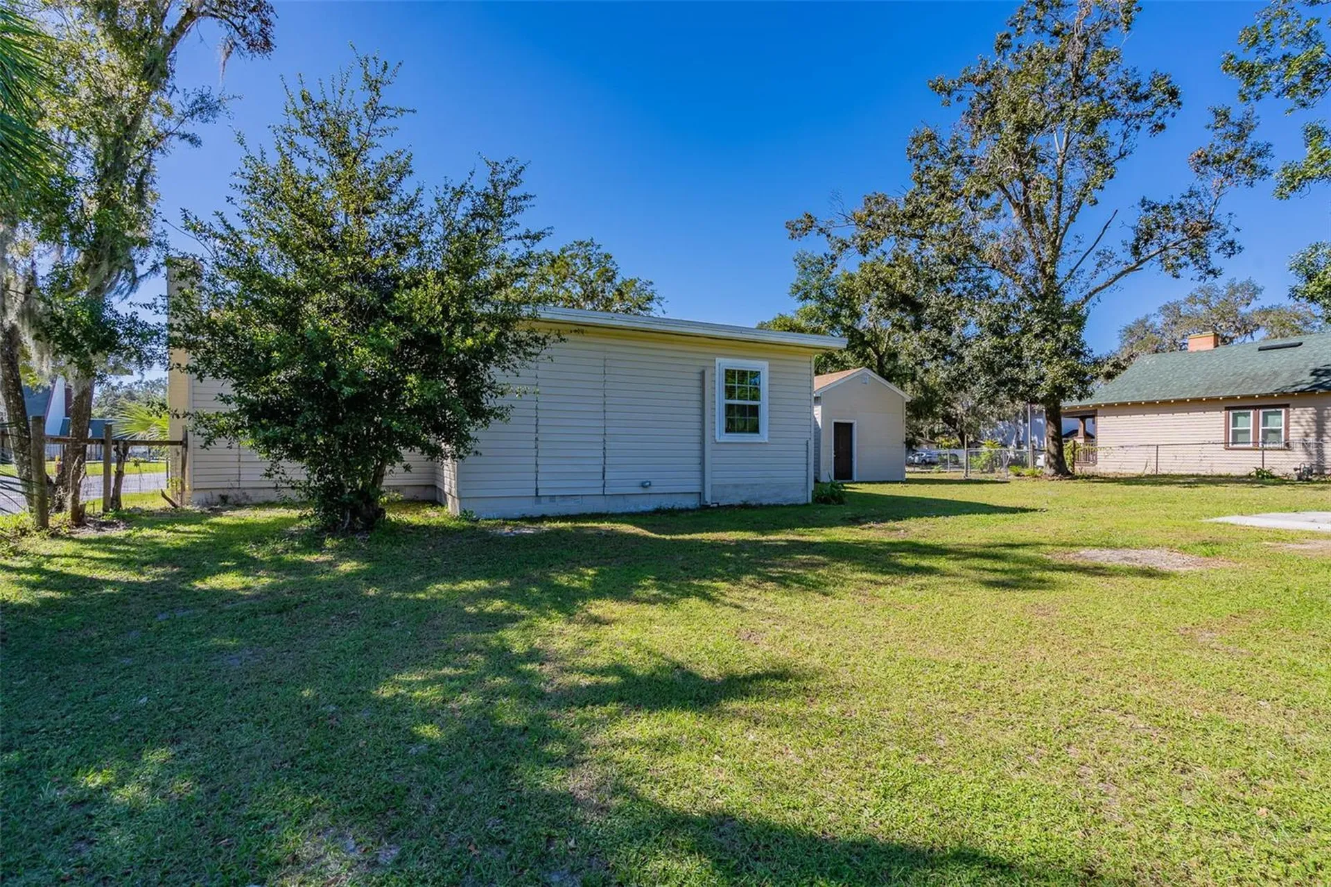 112 S Moss Street Leesburg FL 34748
