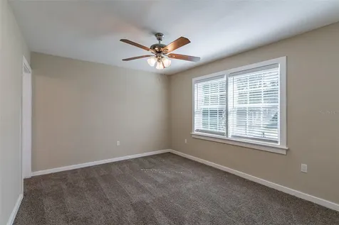 112 S Moss Street Leesburg FL 34748