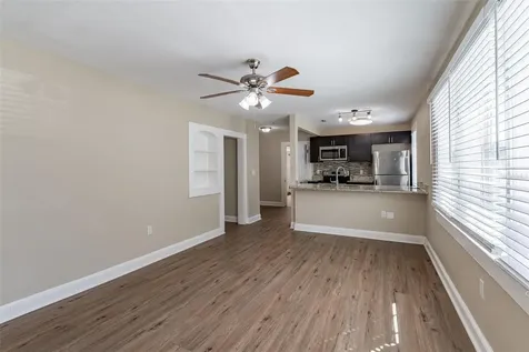 112 S Moss Street Leesburg FL 34748