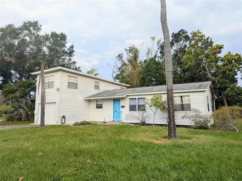 5200 Taylor Street N St Petersburg FL 33714