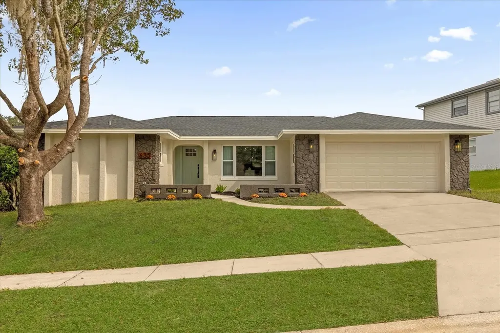 635 Woodland Street Altamonte Springs FL 32714