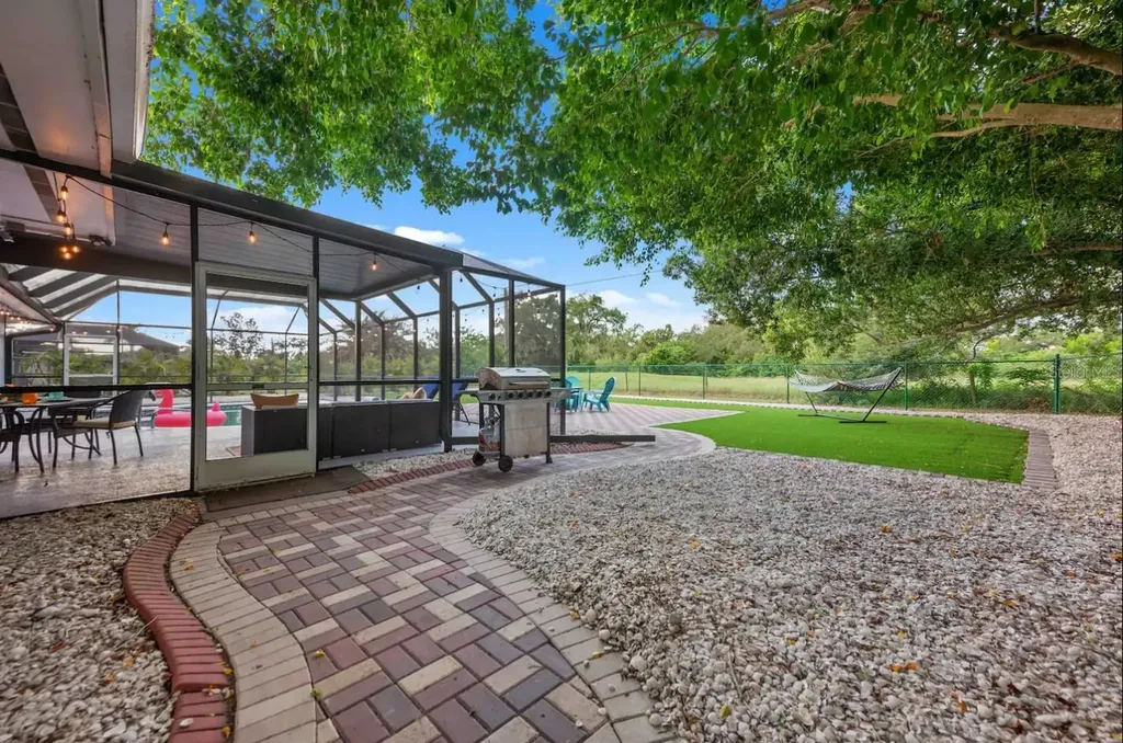 2831 Post Road Sarasota FL 34231