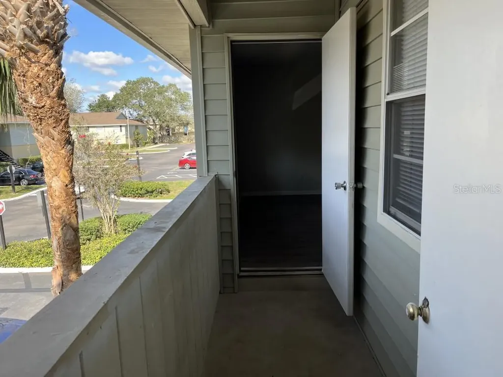 624 Golden Raintree Place Brandon FL 33510