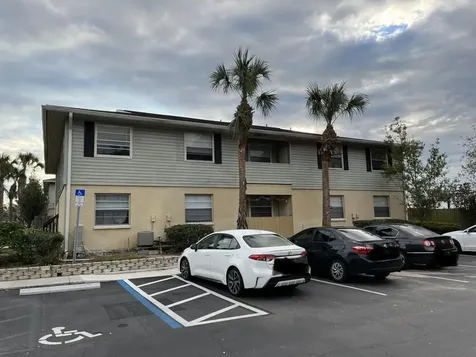 624 Golden Raintree Place Brandon FL 33510