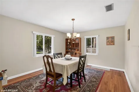 3750 NW 16th Place Gainesville FL 32605