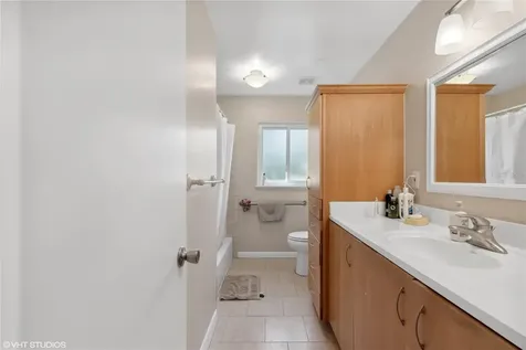 3750 NW 16th Place Gainesville FL 32605