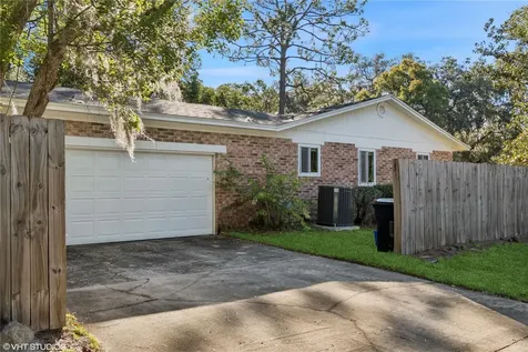 3750 NW 16th Place Gainesville FL 32605