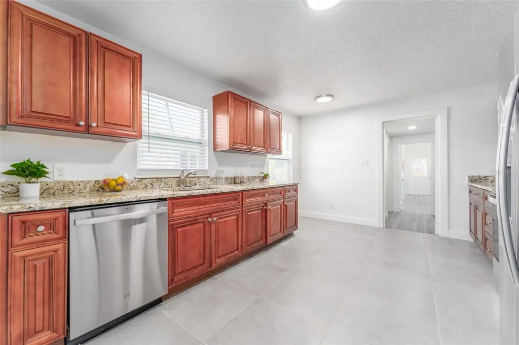 701 17th Avenue S St Petersburg FL 33701