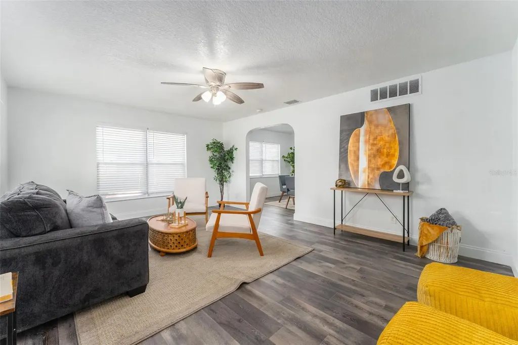 701 17th Avenue S St Petersburg FL 33701