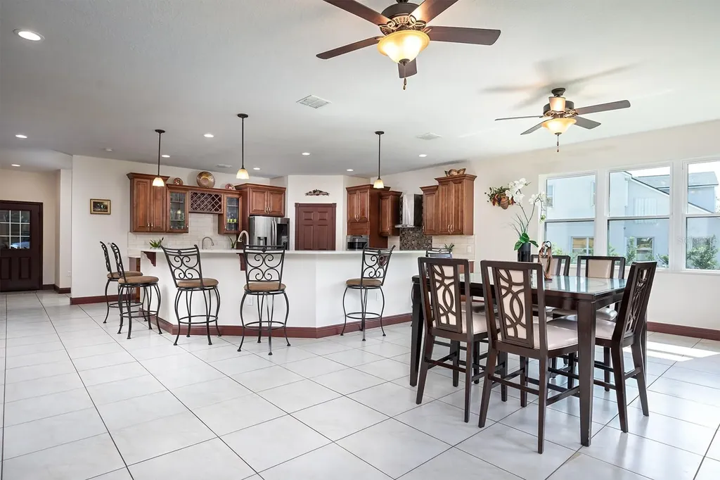 3211 Lakeshore Boulevard St Cloud FL 34769