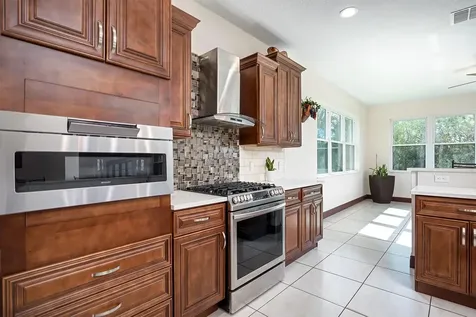 3211 Lakeshore Boulevard St Cloud FL 34769