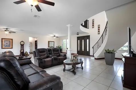 3211 Lakeshore Boulevard St Cloud FL 34769