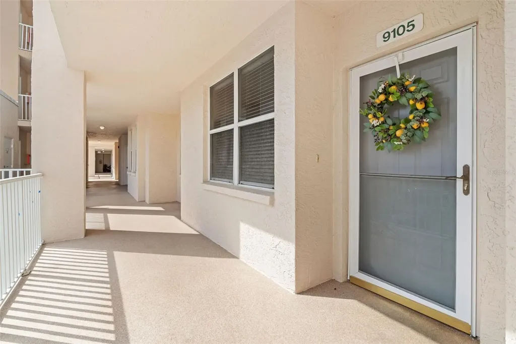 6450 Shoreline Drive St Petersburg FL 33708