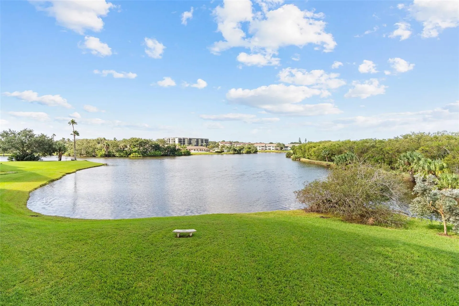 6450 Shoreline Drive St Petersburg FL 33708